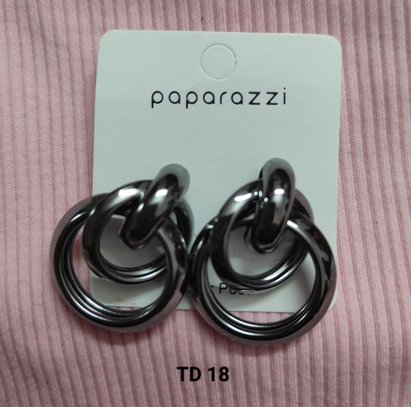 Metal Earring