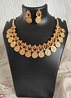 Lakshmi coin with Ganesha design Choker Lakshmi coin with Ganesha design Choker