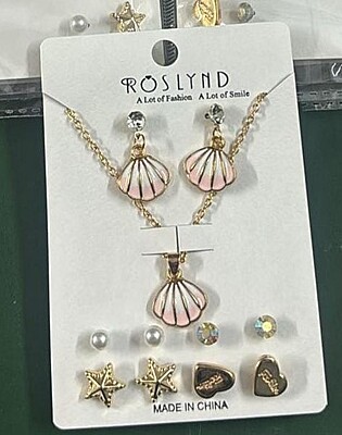 sea shell necklace and earrings for trendy small girls