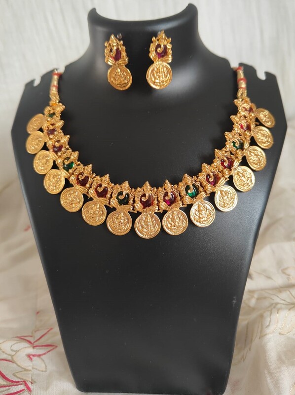 Lakshmi coin with Ganesha design Choker Lakshmi coin with Ganesha design Choker